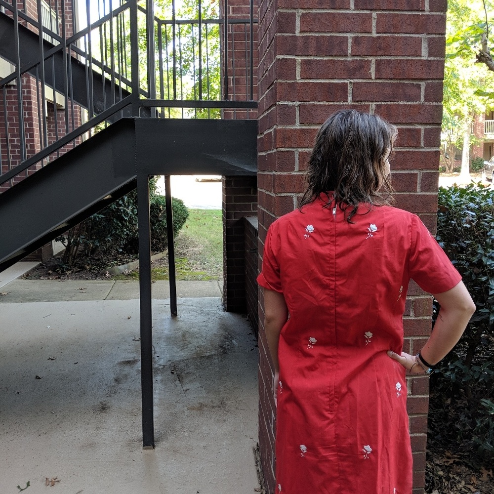 Dress - Picture 3 of 3